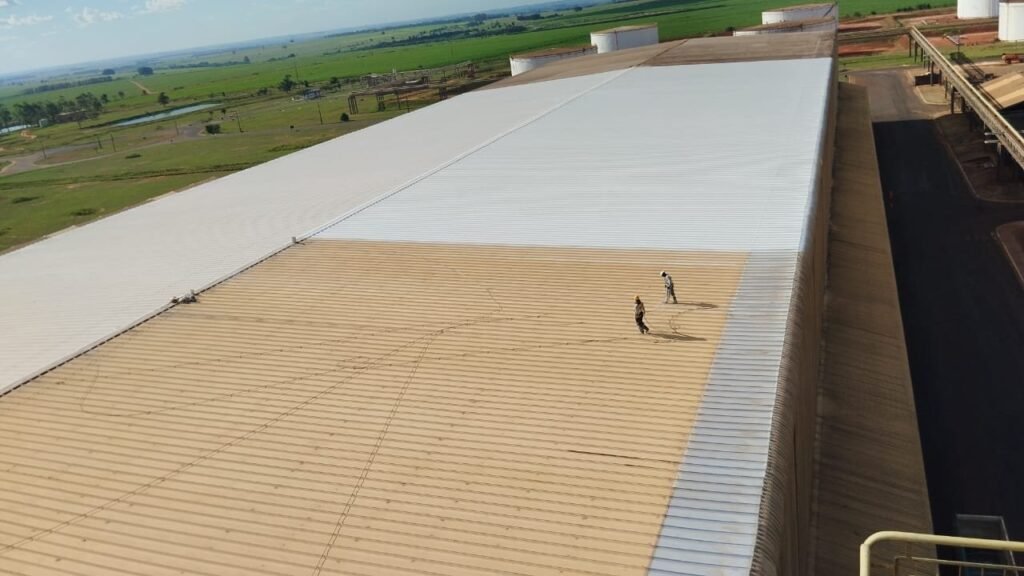 5 Benefícios do Retrofit em Telhados Industriais